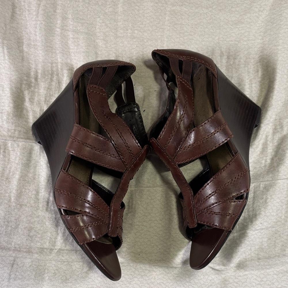 Franco Sarto Brown Leather Wedge Sandals Strap Heels Size 7 Career Work Office